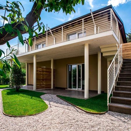 Apartment Rosa By Interhome Manerba del Garda Eksteriør billede