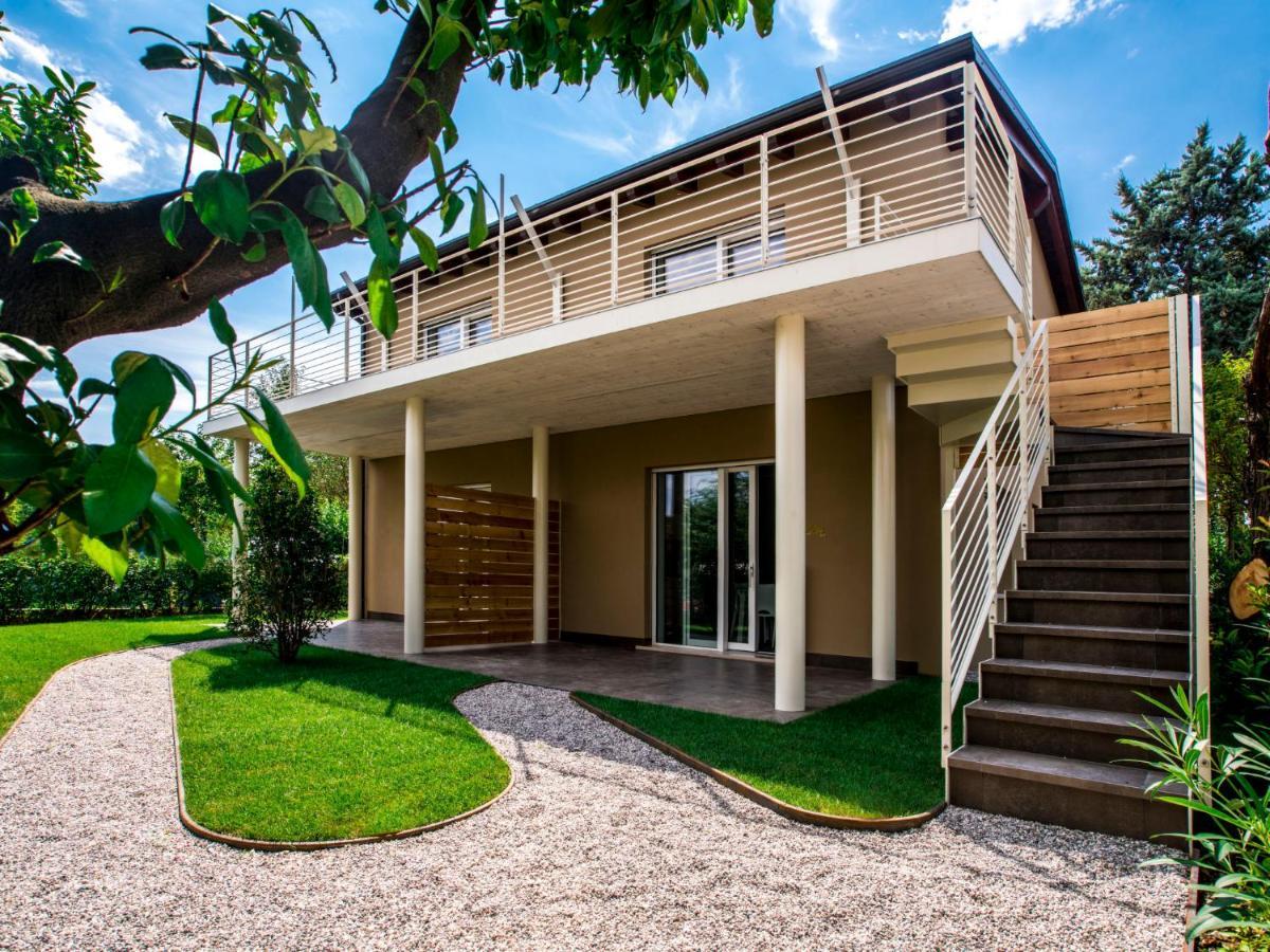 Apartment Rosa By Interhome Manerba del Garda Eksteriør billede