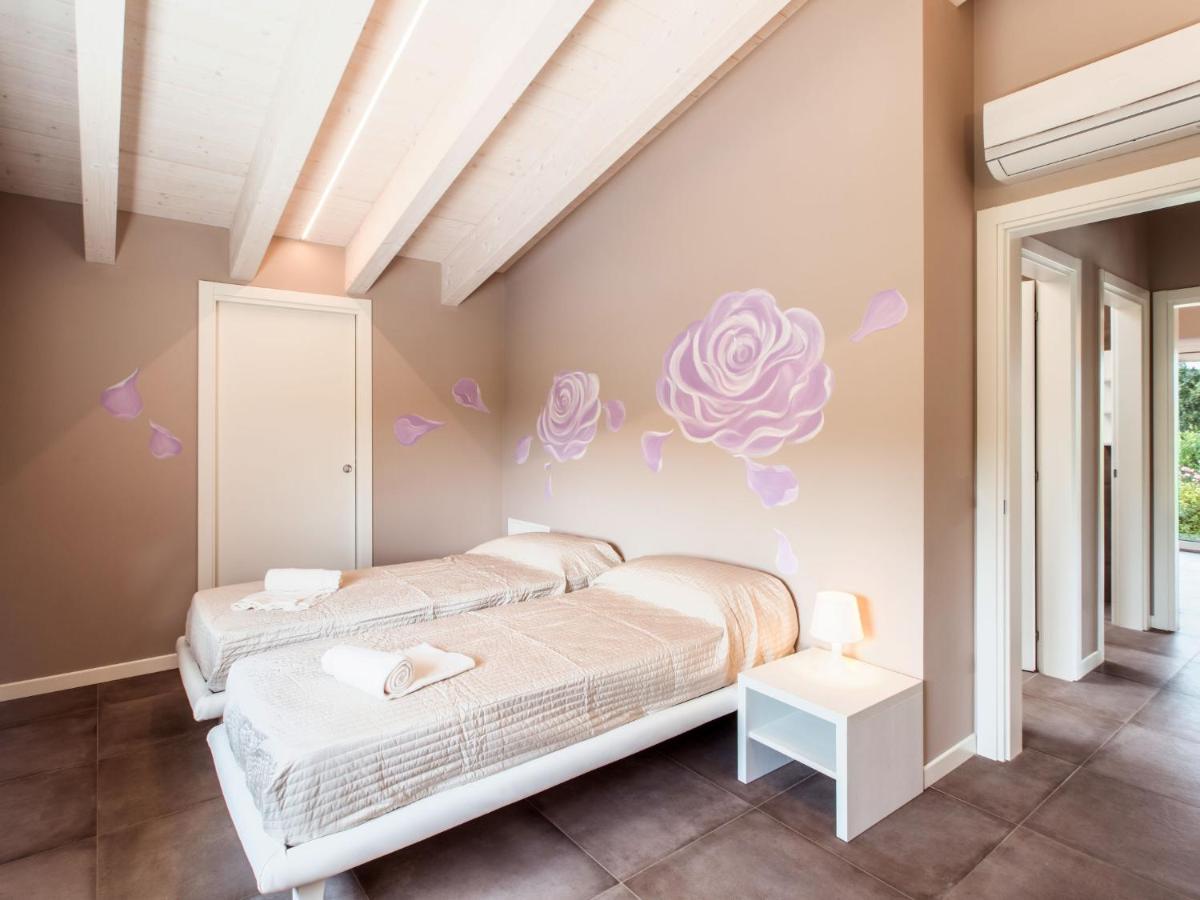Apartment Rosa By Interhome Manerba del Garda Eksteriør billede