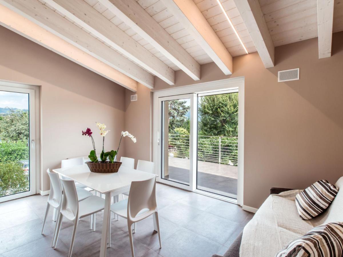 Apartment Rosa By Interhome Manerba del Garda Eksteriør billede