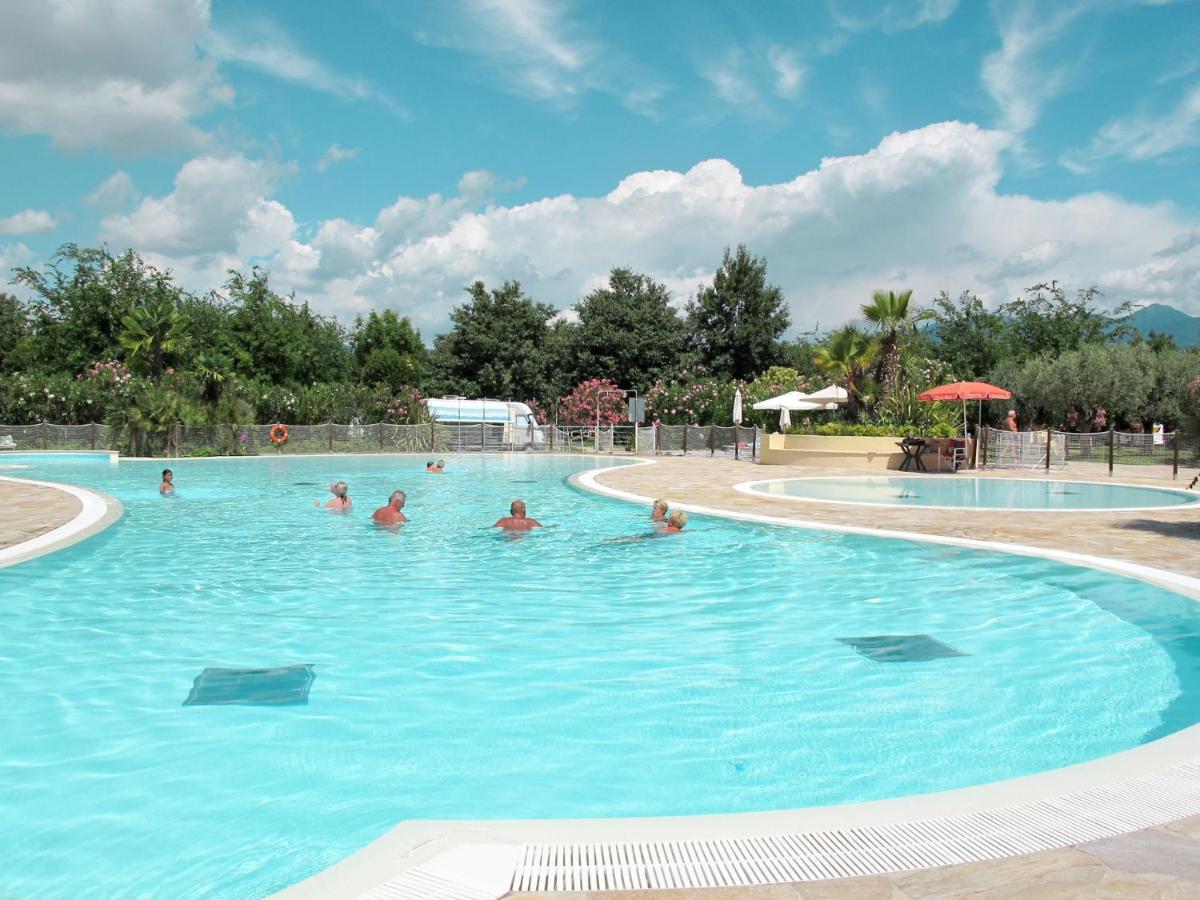 Apartment Rosa By Interhome Manerba del Garda Eksteriør billede