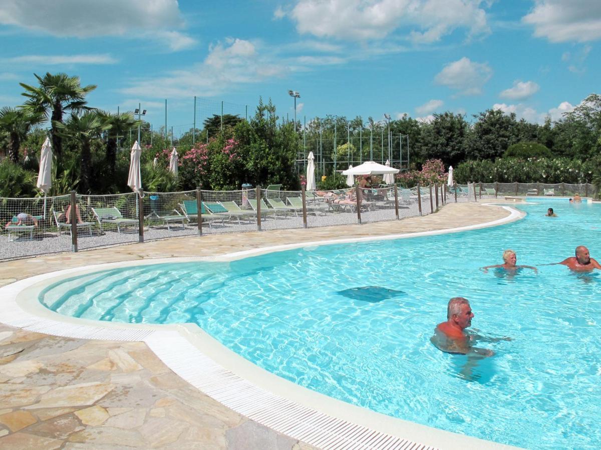 Apartment Rosa By Interhome Manerba del Garda Eksteriør billede