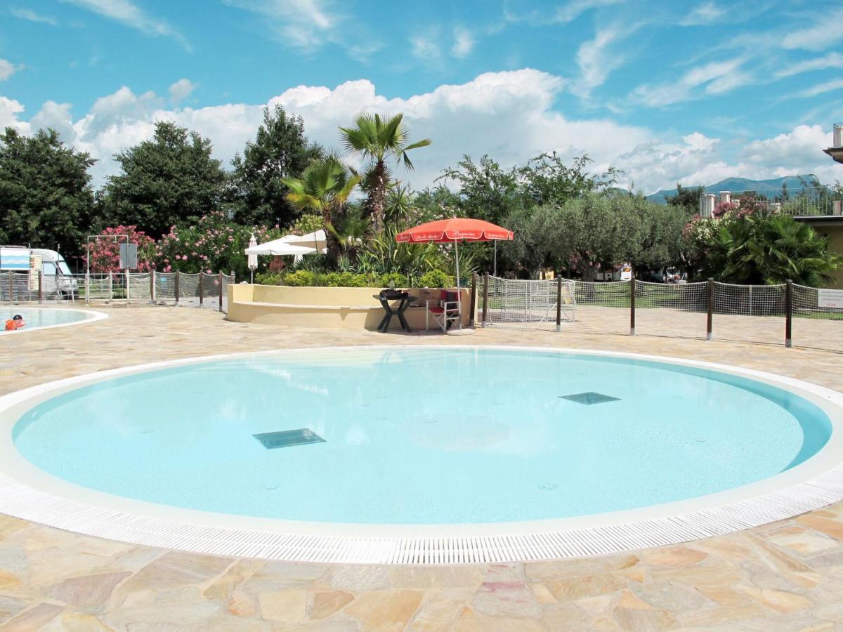 Apartment Rosa By Interhome Manerba del Garda Eksteriør billede